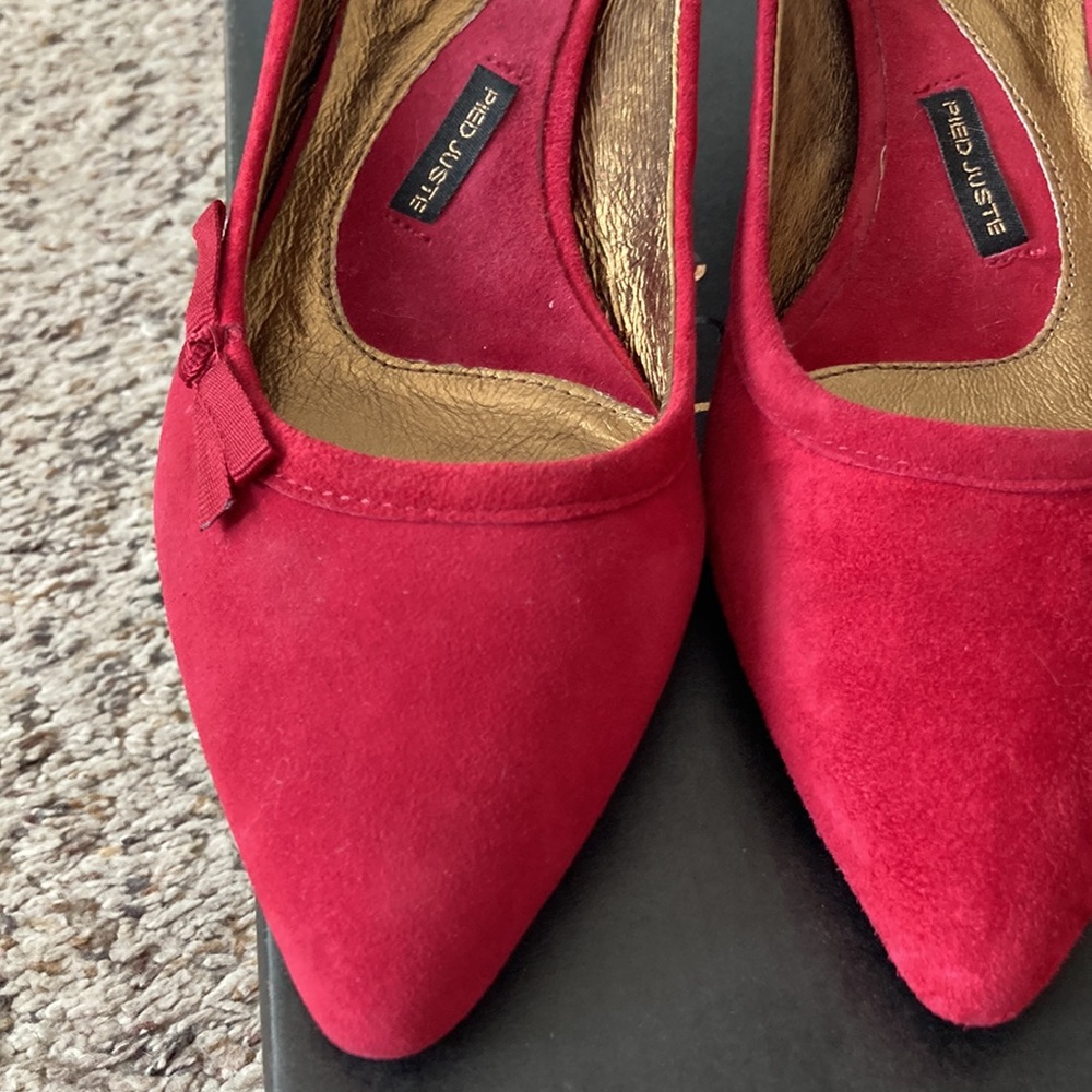 Anthropologie wine colored kitten heels. Pied Juste. Super chic - Picture 7 of 12